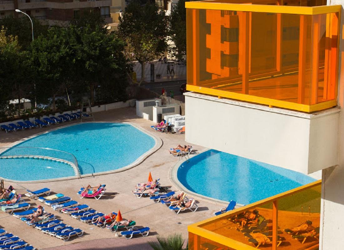 & Dynastic Hotel