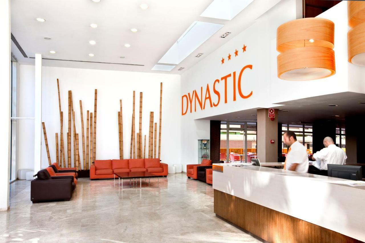 & Dynastic Hotel